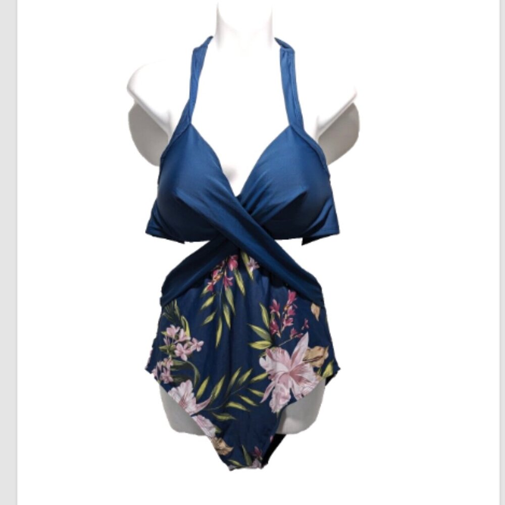 NWT Cupshe Winter Floral Fantasy Wrap Front Cutout One Piece Swimsuit Large